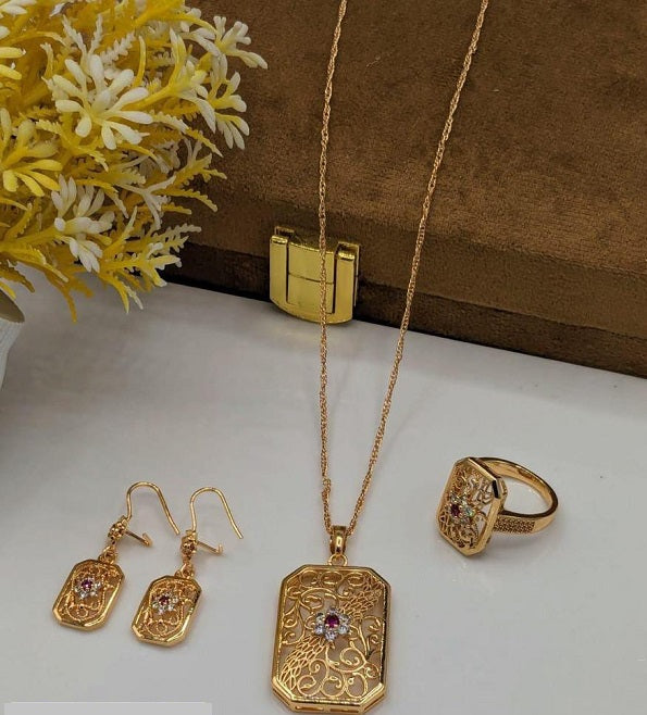 4 Pcs Pendant Set