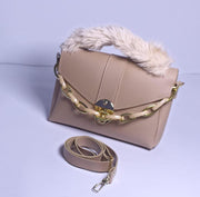 Women's Chunky Chain Purse With Fur